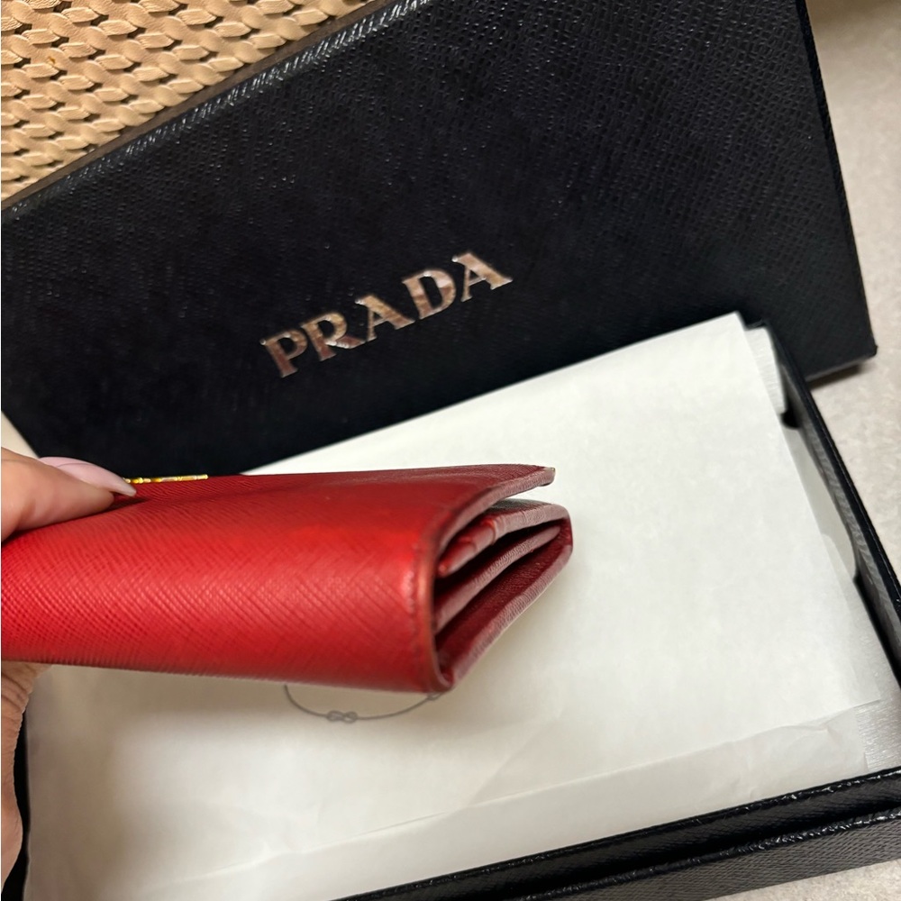 Prada Red Wallet - Picture 4 of 9